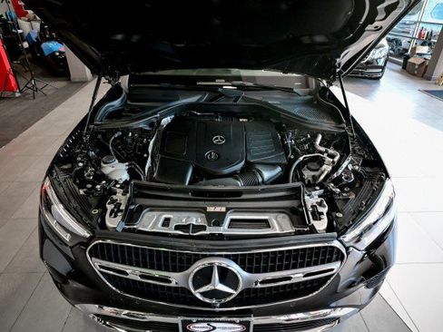 Used 2023 Mercedes-Benz GLC 300 4MATIC image 47