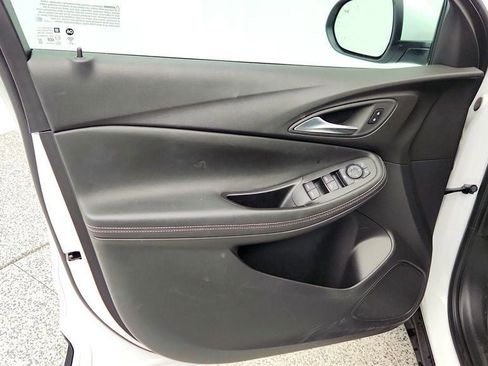 Used 2025 Buick Encore GX Preferred image 10