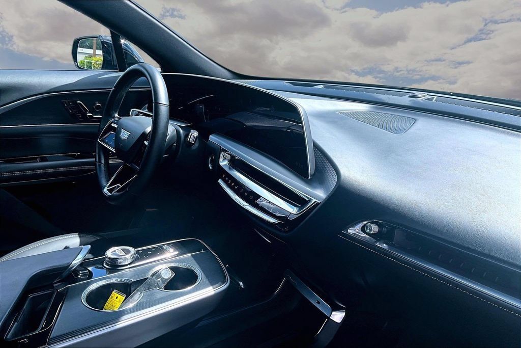 Certified 2024 Cadillac Lyriq Sport AWD/4WD image 26
