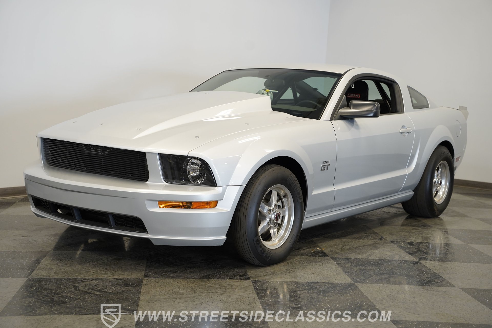 Used 2006 Ford Mustang GT RWD image 19