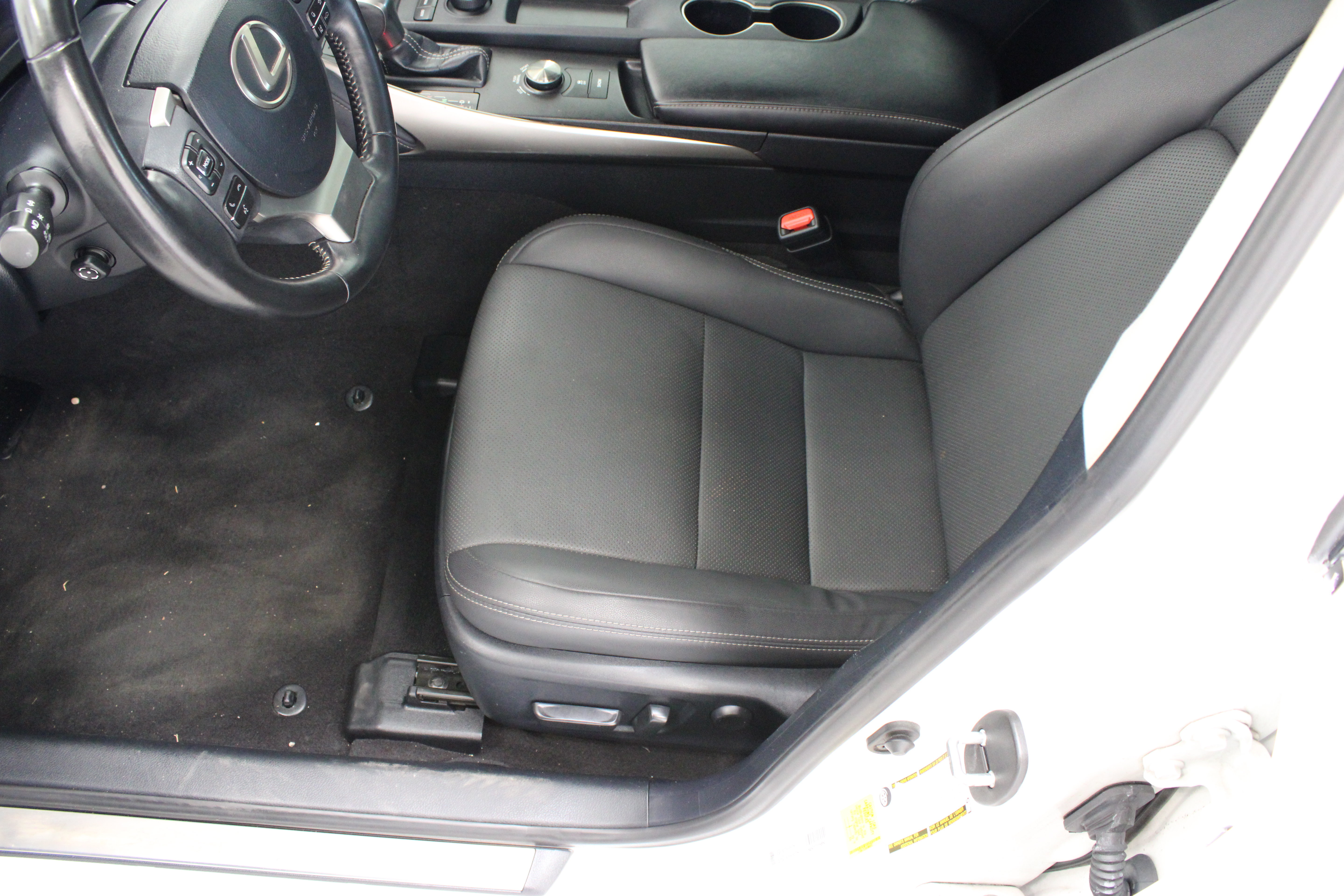 Used 2019 Lexus IS 300 w/ Premium Package RWD image 16