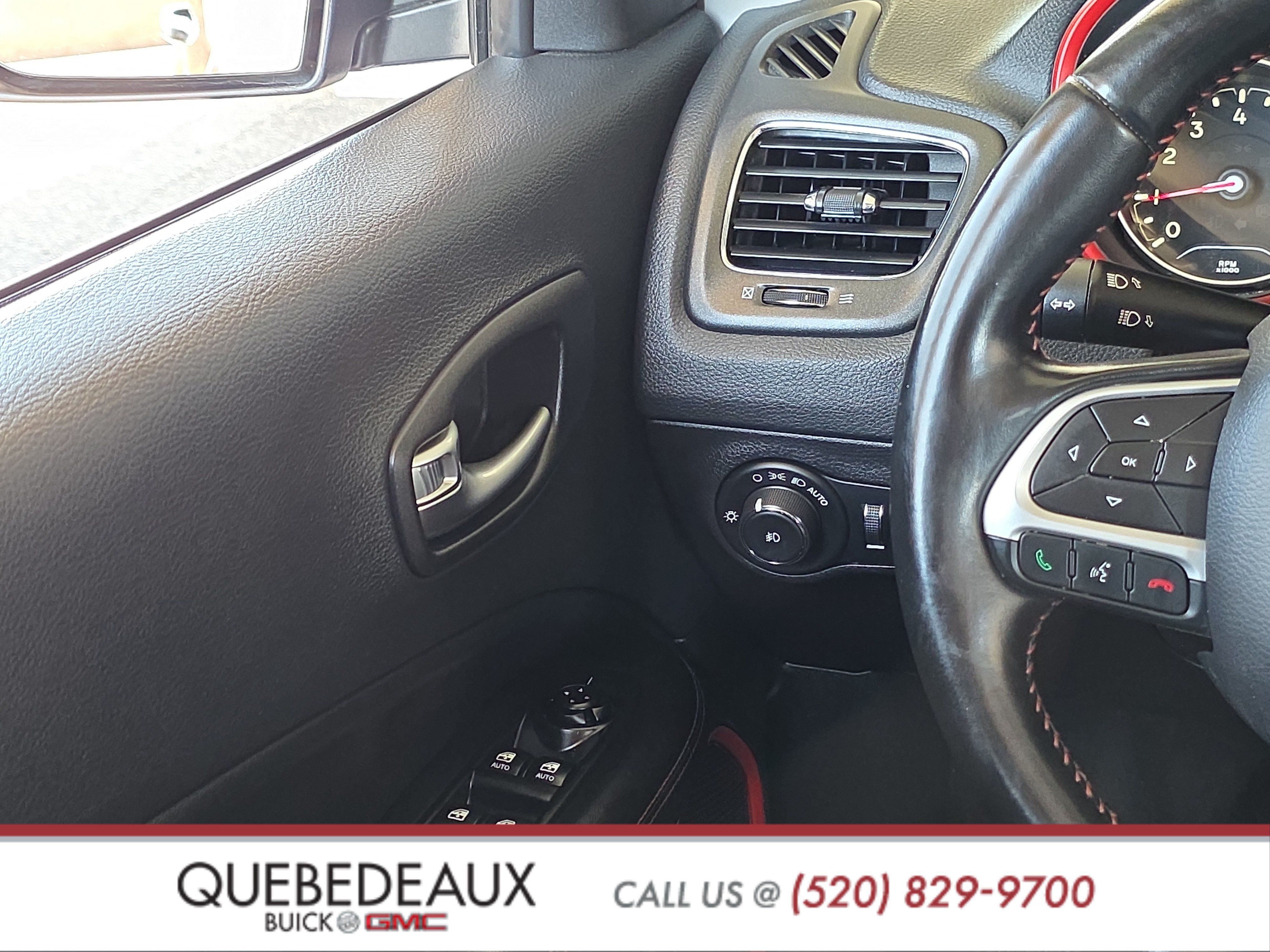 Used 2020 Jeep Compass Trailhawk AWD/4WD image 23