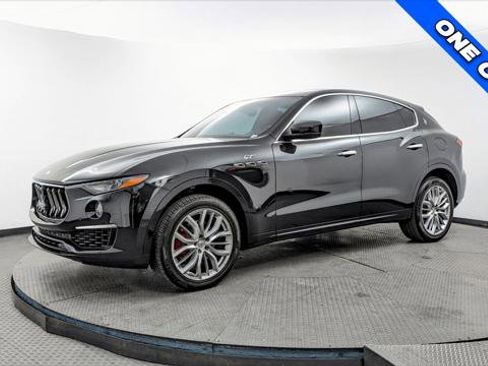 Used 2022 Maserati Levante GT image 2