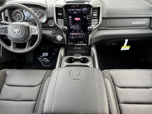 New 2026 RAM 1500 Laramie AWD/4WD image 12