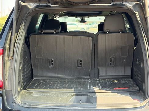 Used 2022 GMC Yukon Denali w/ Denali Ultimate Package AWD/4WD image 9