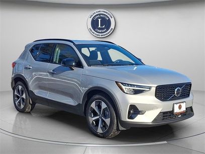 Certified 2025 Volvo XC40 B5 Plus