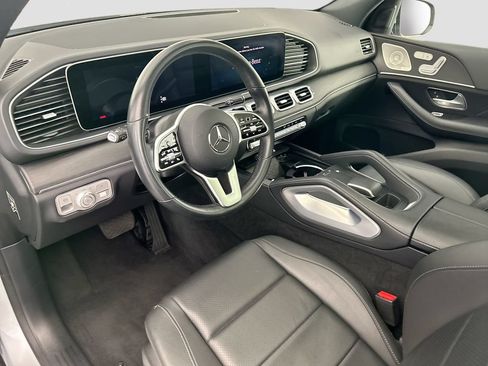 Used 2023 Mercedes-Benz GLE 350 4MATIC w/ Premium Package image 9