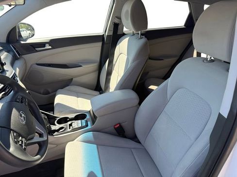Used 2019 Hyundai Tucson SE FWD image 9