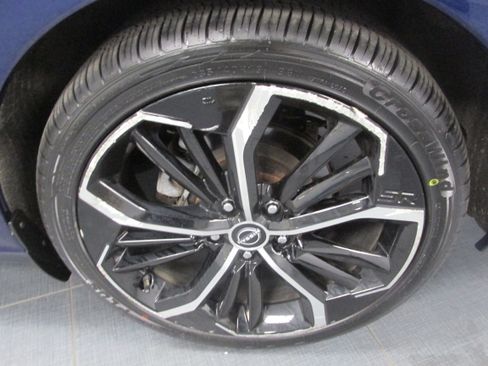 Used 2023 Nissan Altima 2.5 SR image 12