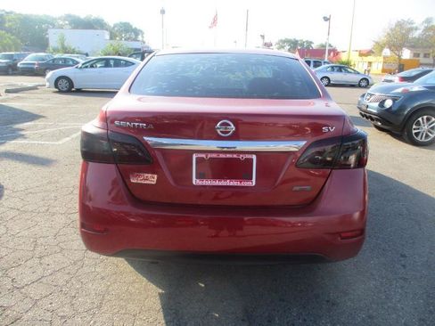 Used 2013 Nissan Sentra SV FWD image 5