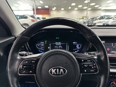 Used 2020 Kia Niro EX Premium image 17
