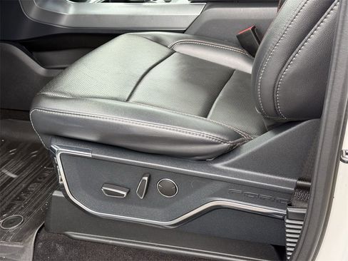 Used 2021 Ford F150 Lariat w/ Equipment Group 502A High image 17