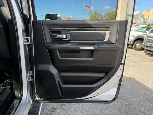Used 2015 RAM 1500 Limited AWD/4WD image 38
