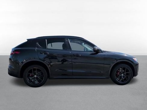 Used 2019 Alfa Romeo Stelvio w/ Nero Edizione image 4