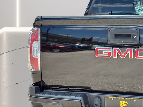 Used 2022 GMC Canyon Elevation w/ Elevation Premium Package RWD image 28