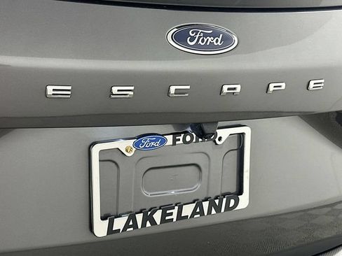 Used 2024 Ford Escape Active AWD/4WD image 27