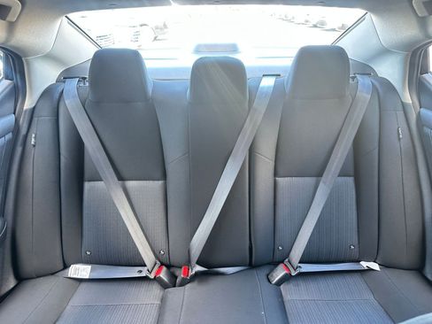 Used 2025 Nissan Sentra SV image 38