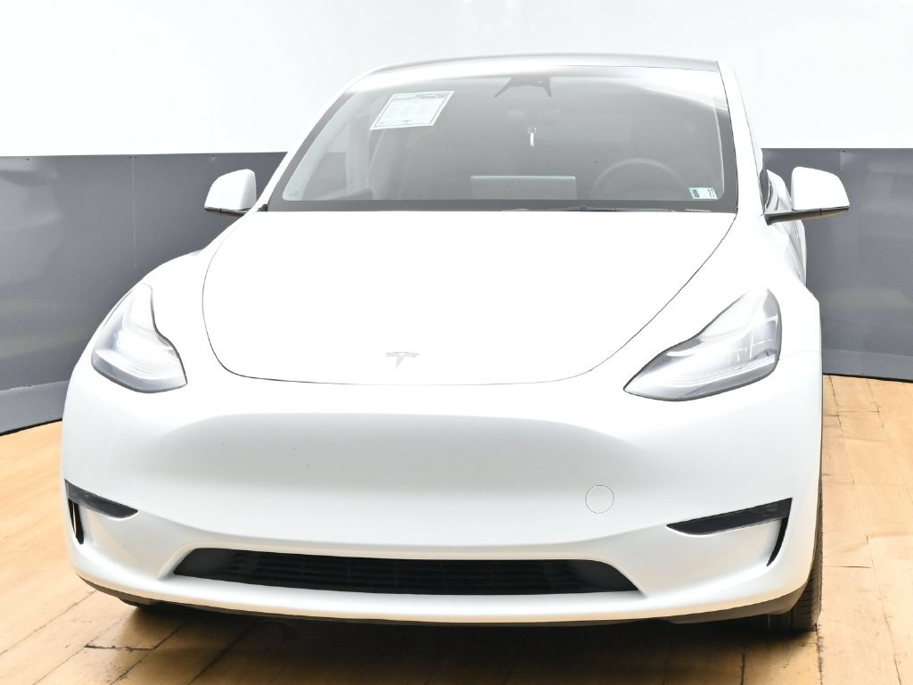 Used 2023 Tesla Model Y Long Range AWD/4WD image 4
