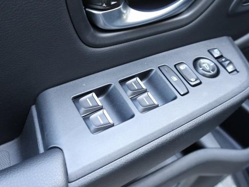 Used 2023 Honda Pilot Elite image 9