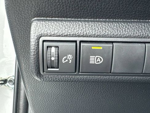 Certified 2025 Toyota Corolla LE w/ LE Premium Package FWD image 21