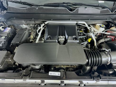 Used 2025 Chevrolet Colorado Z71 AWD/4WD image 34