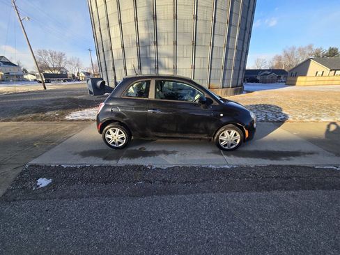 Used 2012 FIAT 500 Pop image 2