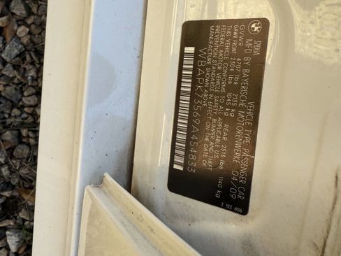 Used 2009 BMW 328i xDrive Sedan image 17