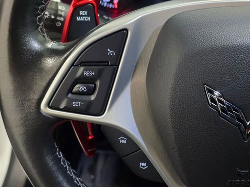 Used 2019 Chevrolet Corvette Stingray Coupe w/ 1LT image 39