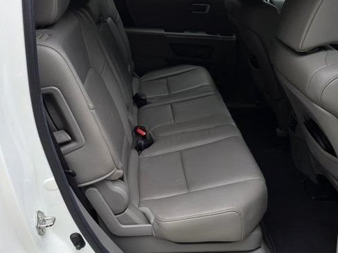 Used 2012 Honda Pilot Touring image 36