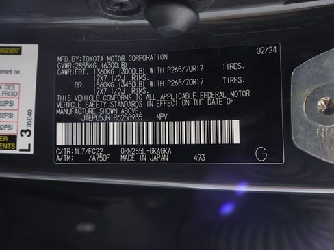 Used 2024 Toyota 4Runner TRD Off-Road image 46