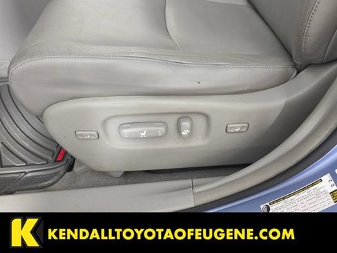 Used 2010 Toyota Highlander Limited AWD/4WD image 23