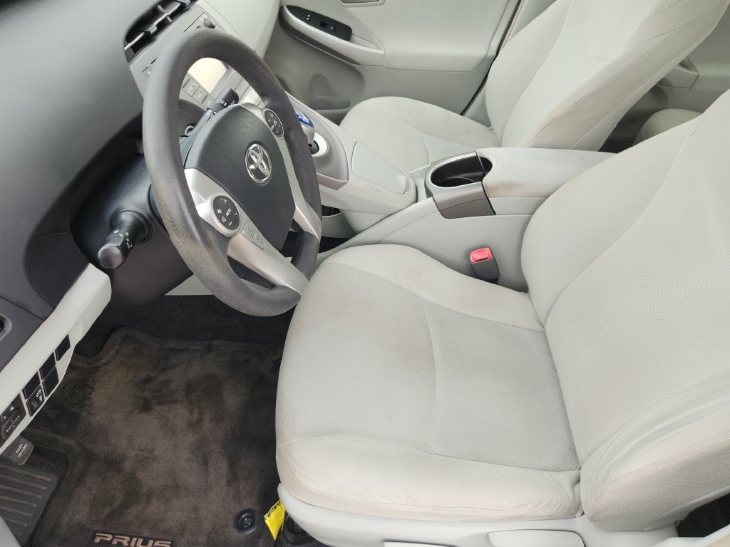 Used 2013 Toyota Prius Three FWD image 16