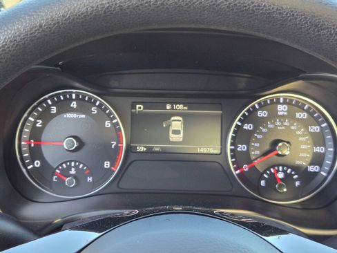 Certified 2023 Kia Forte LXS image 21