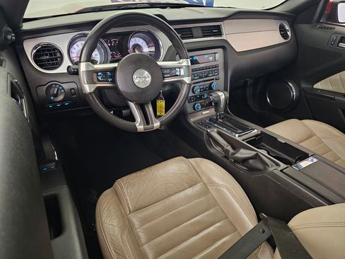 Used 2012 Ford Mustang Premium RWD image 7