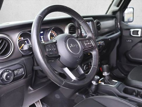 Used 2020 Jeep Wrangler Unlimited Sport image 10