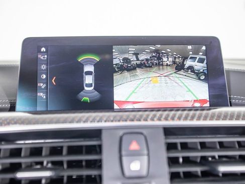 Used 2020 BMW M4 Coupe w/ Competition Package RWD image 32