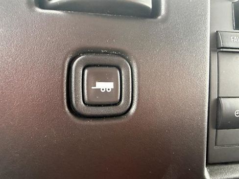 Used 2024 Chevrolet Express 2500 w/ Driver Convenience Package image 27