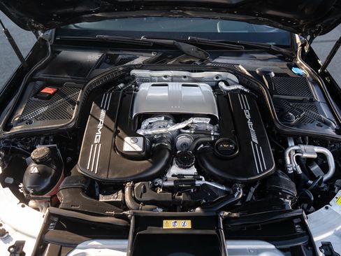 Used 2015 Mercedes-Benz C 63 AMG S image 54