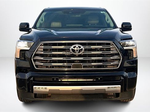 Used 2023 Toyota Sequoia Limited image 2