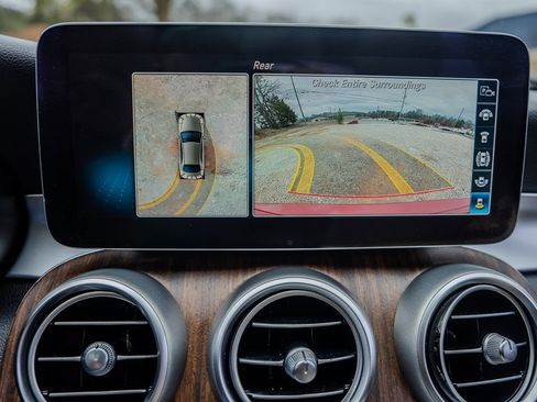 Used 2020 Mercedes-Benz C 300 Sedan image 21