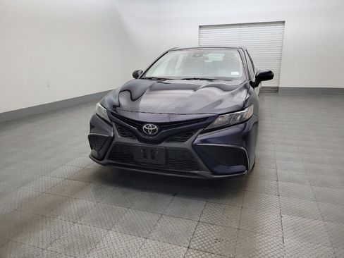 Used 2021 Toyota Camry SE image 15