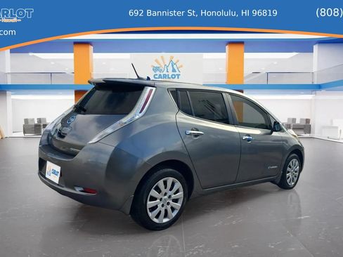 Used 2015 Nissan Leaf S w/ Charge Package FWD image 7