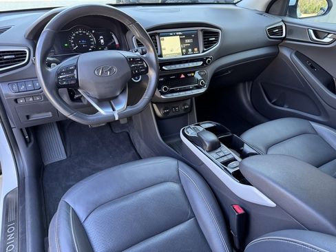 Used 2017 Hyundai Ioniq Limited w/ Limited Ultimate Package 02 image 2