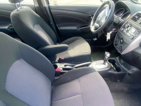 Used 2018 Nissan Versa SV FWD image 13