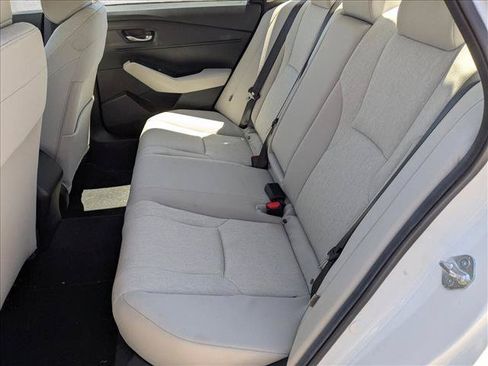 Used 2024 Honda Accord LX image 17