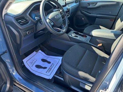 Used 2025 Ford Escape Active image 10
