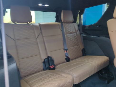 Used 2022 Cadillac Escalade Sport w/ Touring Package image 37