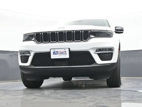 Used 2023 Jeep Grand Cherokee 4WD 4xe image 56