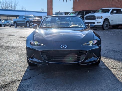 Used 2021 MAZDA MX-5 Miata Grand Touring image 18