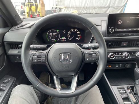 Used 2024 Honda CR-V Sport image 21